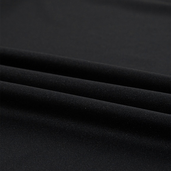 Black‎ Floral Crochet Short Sleeve Top - Picture 4 of 7